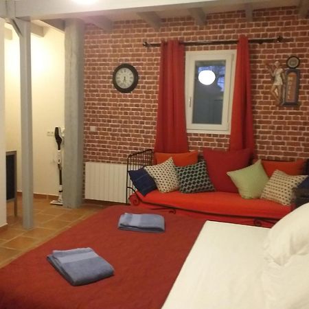 Le Clos De La Fontaine Massay Номер фото